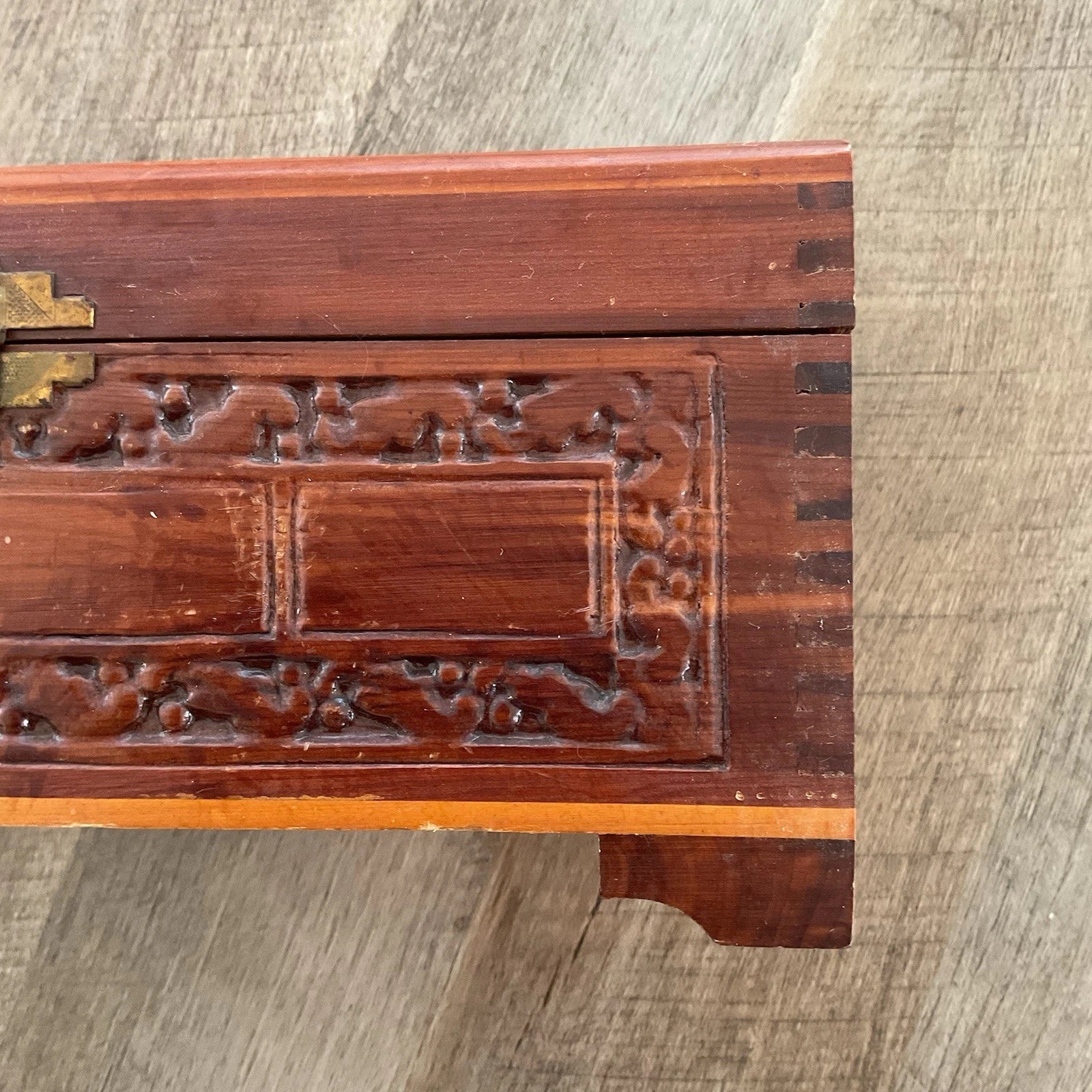 Vintage Cedar Jewelry Chest W/ A Mirror 10.3/4" x 6" X 5" Beautiful | eBay