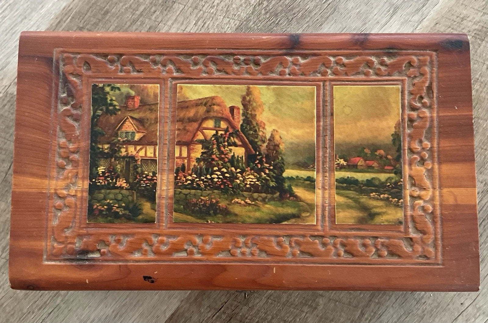 Vintage Cedar Jewelry Chest W/ A Mirror 10.3/4" x 6" X 5" Beautiful | eBay