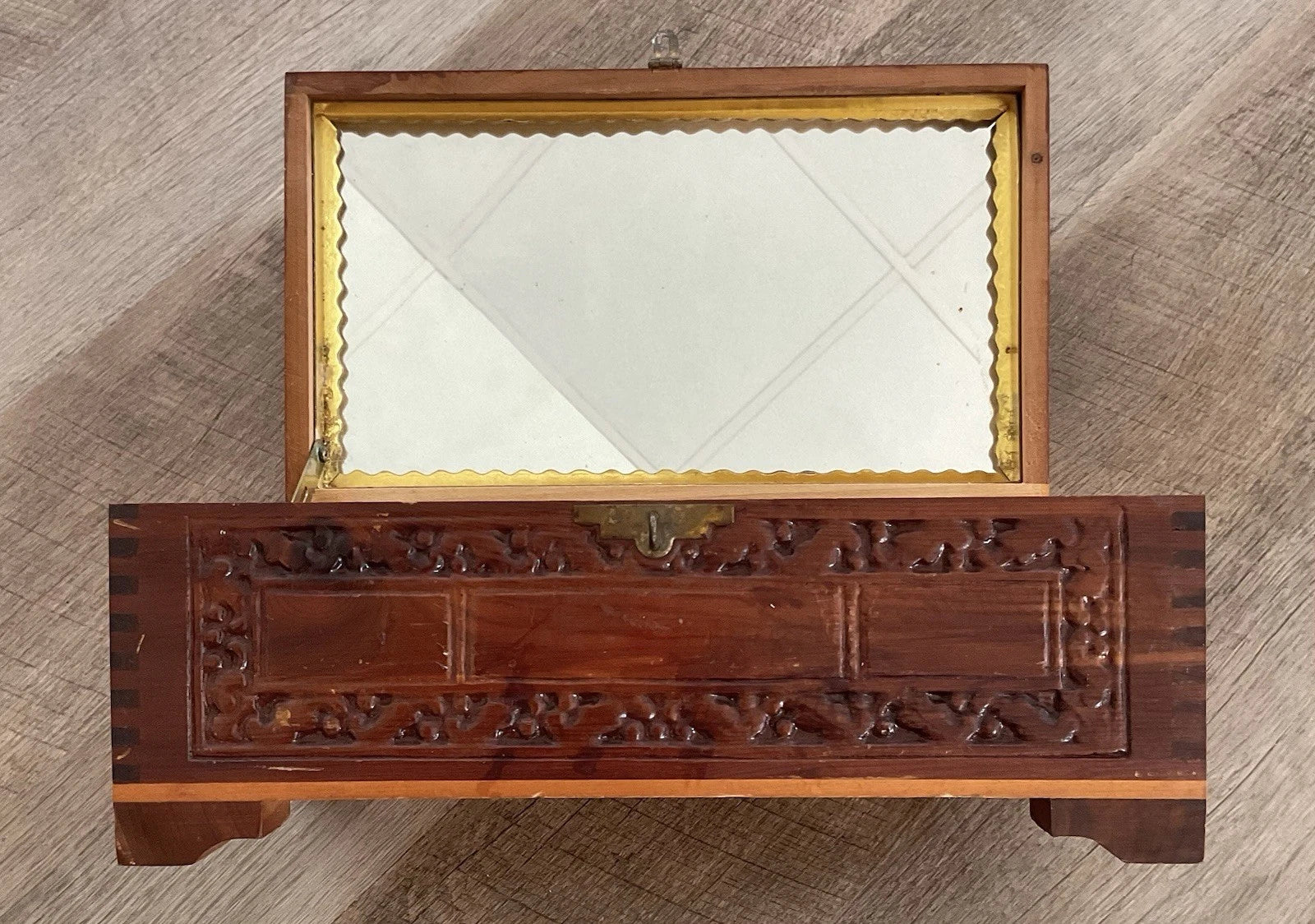 Vintage Cedar Jewelry Chest W/ A Mirror 10.3/4" x 6" X 5" Beautiful | eBay